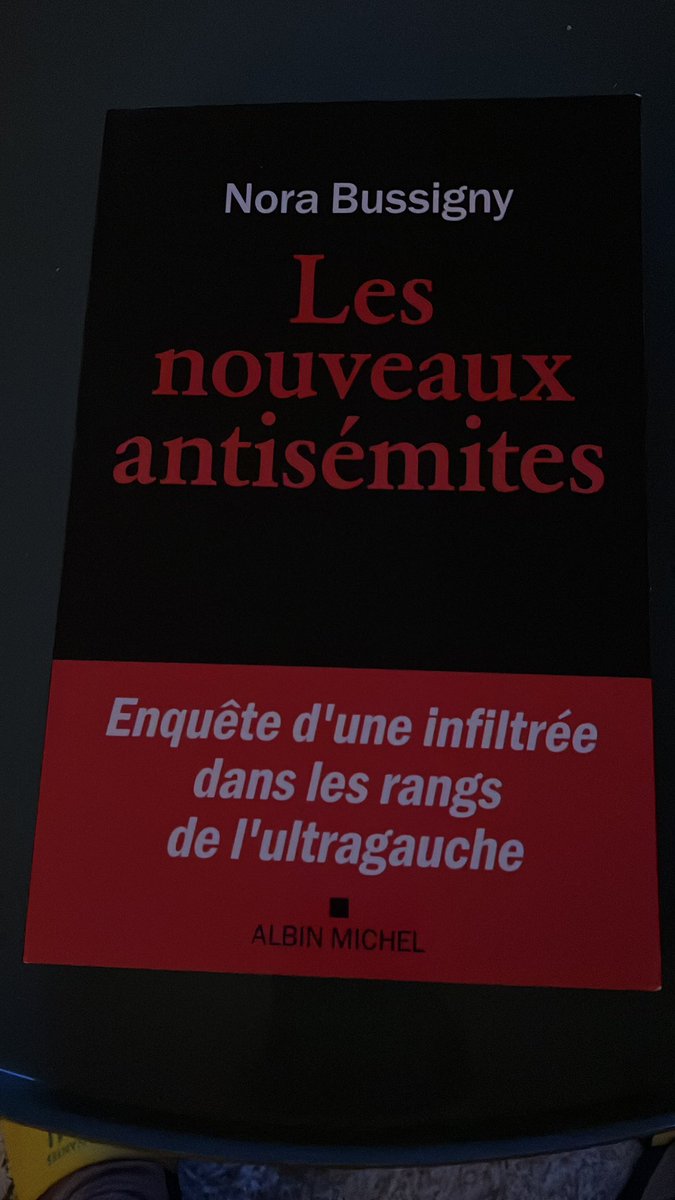 cath_michaud75's tweet photo. 📖 Le @PrixEdgarFaure 2025 est attribué à @NoraBussigny pour son livre enquête « Les nouveaux antisémites » !  Bravo tu le mérites, la récompense de ton travail courageux et nécessaire, et de ta plume.👏🏻👏🏻 https://t.co/YewvTkaqGb
