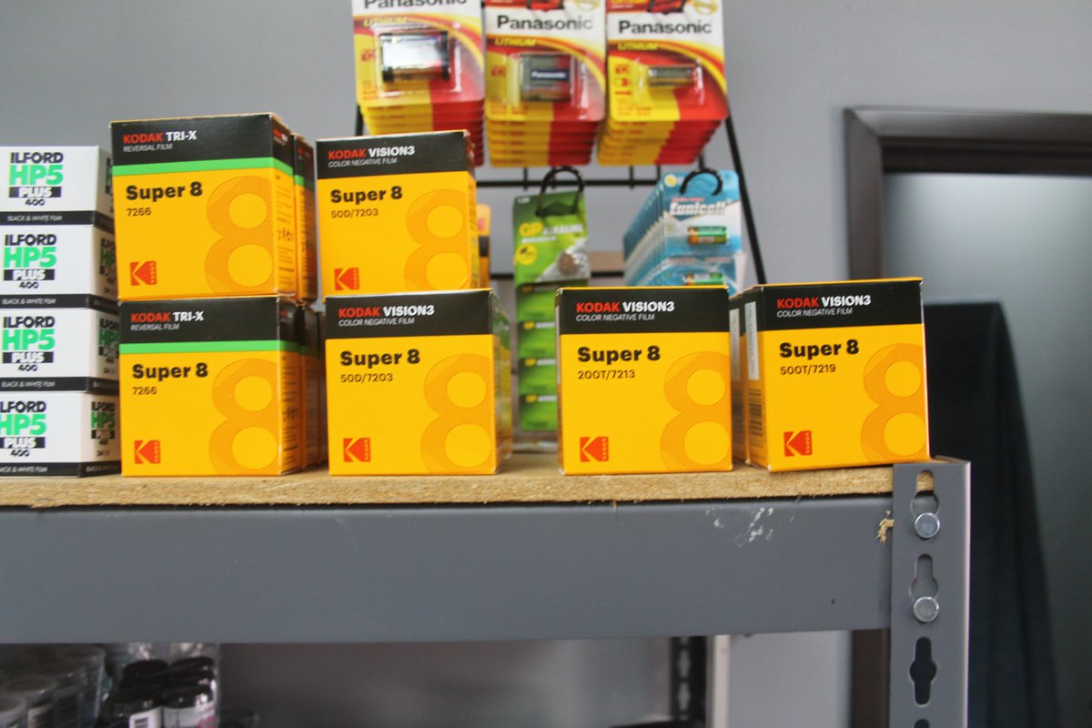 Oh my oh my look what's new on #thegreatwalloffilm it is #eastmankodak and it's #kodaksuper8

All here <a href="/donsusedphoto/">Don’s Used Photo Equipment</a> 

Tri-X   50D   200D   500D

Oh, 'cause you move me
You get me dancing and you make me sing
Now I'm taking delight in every little thing
How you move me