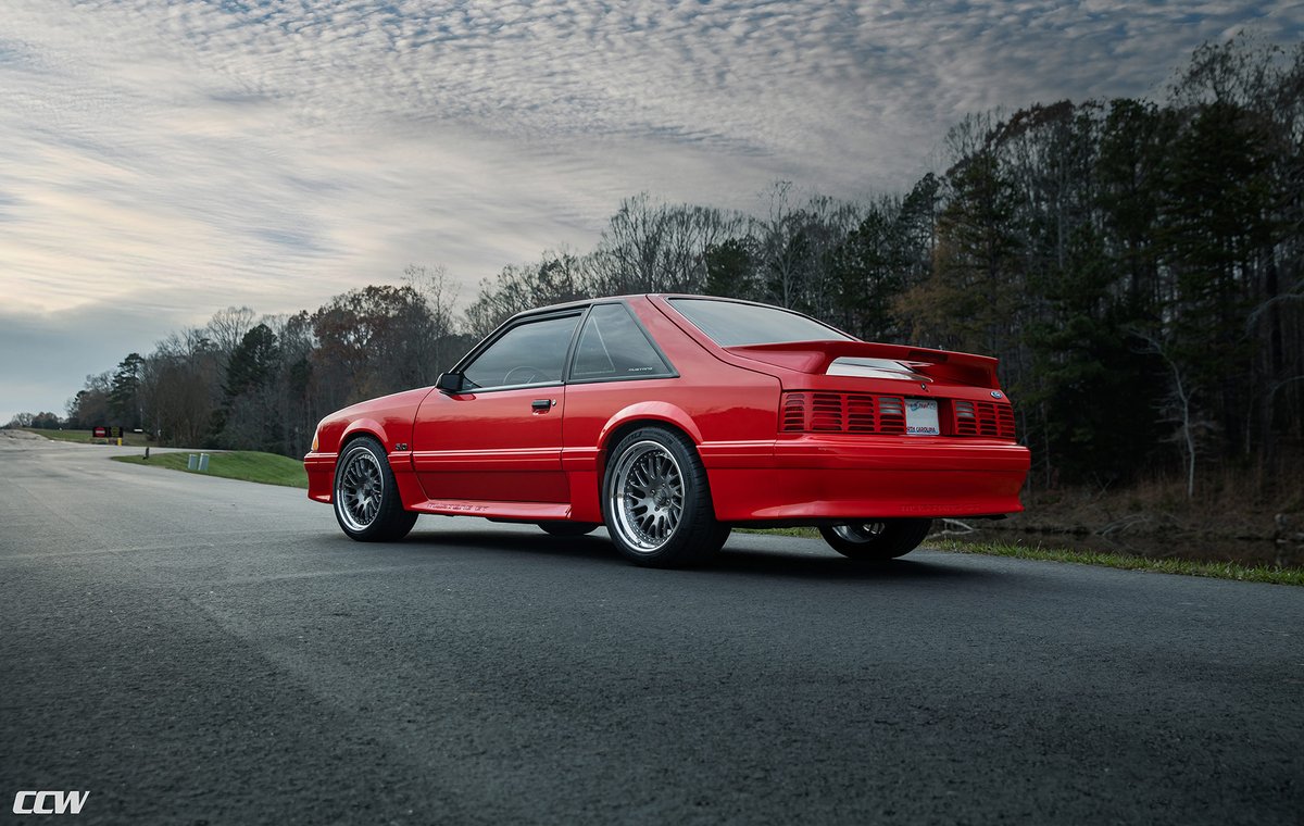 JustBoltonsCom's tweet image. The Red #Foxbody Mustang meets forged perfection — outfitted with #CCW Twisted Classic Forged Wheels in Gunmetal with Polished Lips.

A clean, modern twist on one of the most iconic muscle platforms ever built.

See more photos and details: dragracingwheels.com/blog/red-foxbo…