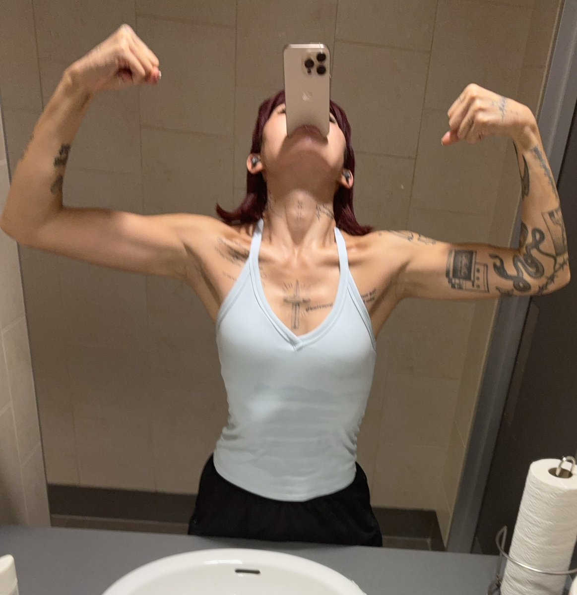 Please listen to my new mix series real banger hours 2 on SoundCloud/Mixcloud