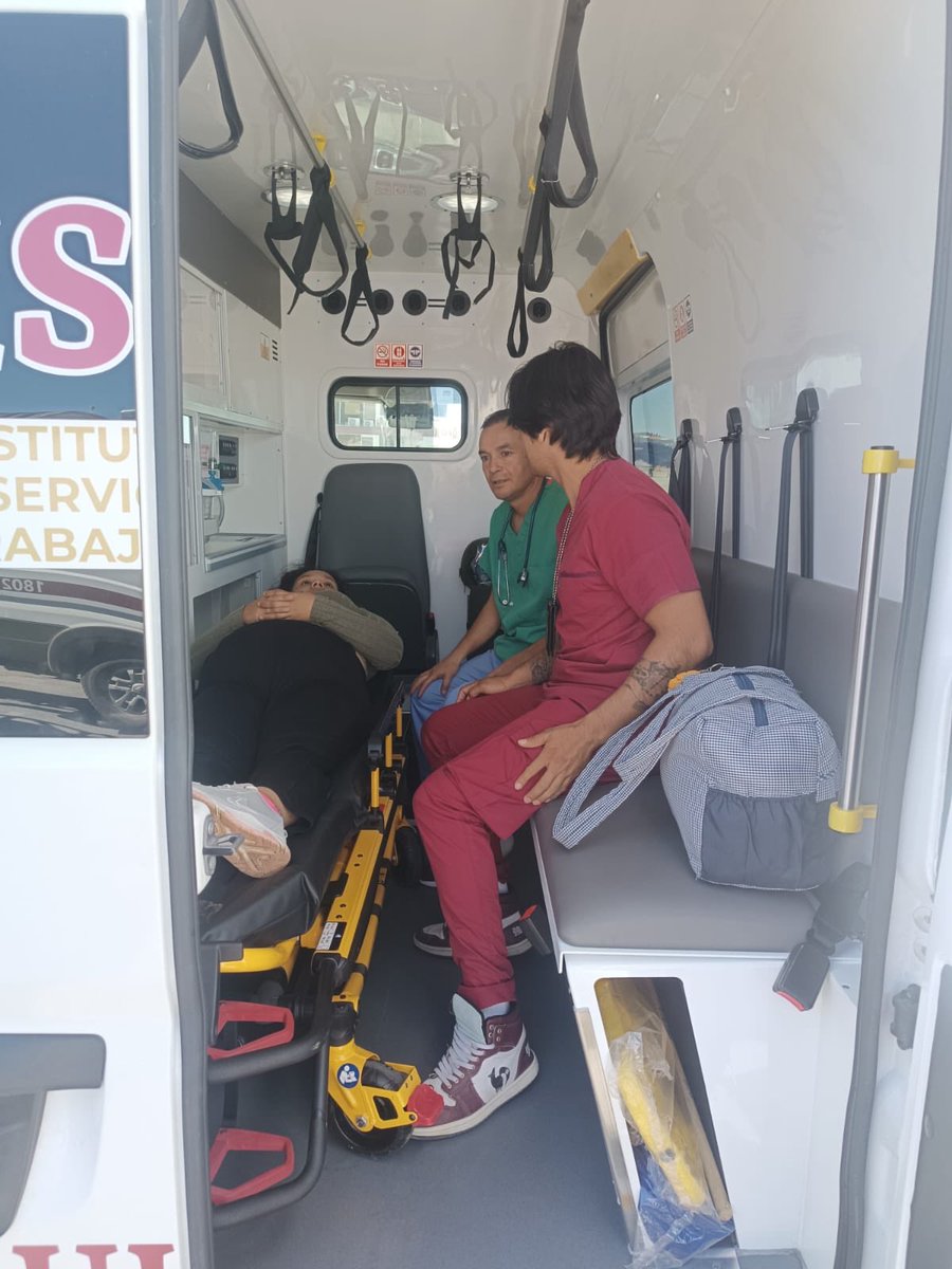 IsssteHidalgo's tweet image. 📰 #COMUNICADO
Traslada Hospital General “Dra. Columba Rivera Osorio” del @IsssteHidalgo a mujer no derechohabiente vía aérea.
🔗n9.cl/5sinn