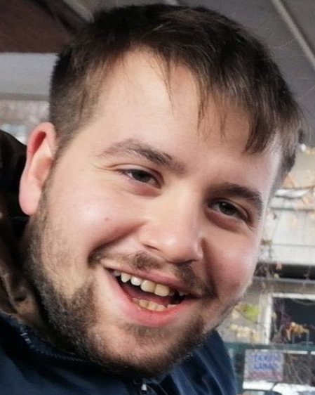 Senin o çürük dişlerini sikerim amk