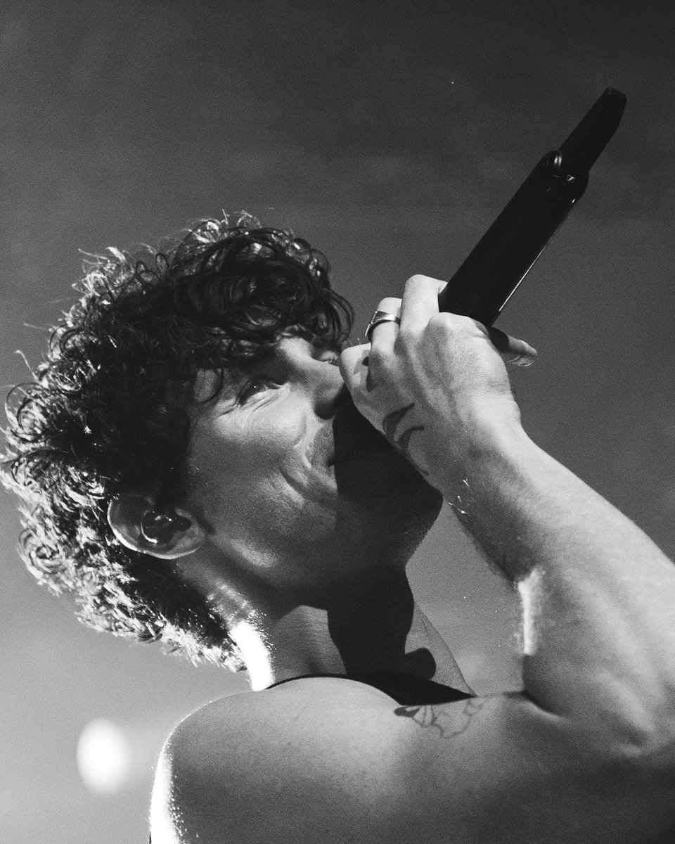 charliepief's tweet image. full circle &amp;lt;3 #OnTheRoadAgain

(pls pls pls don’t post without credit)