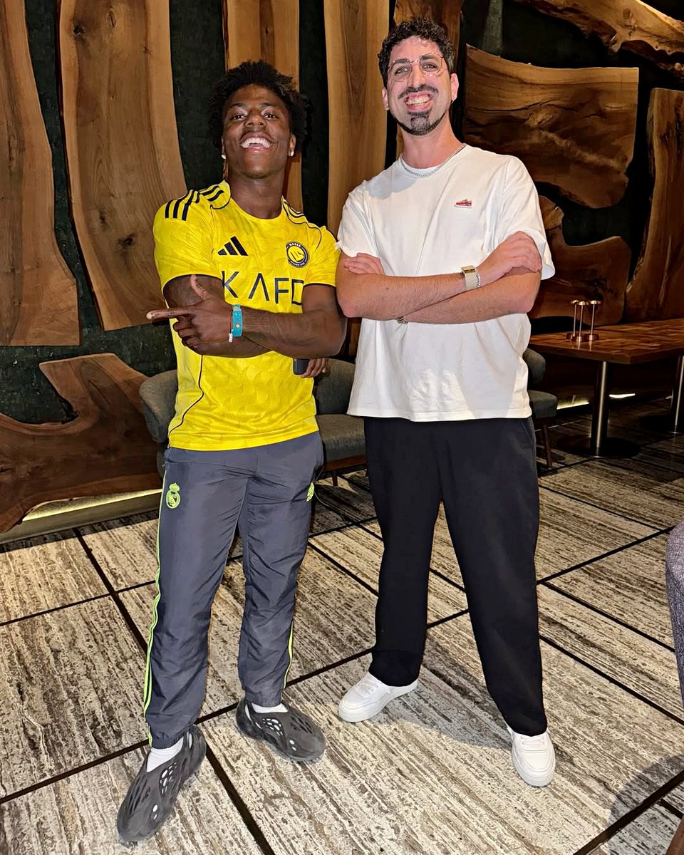 B24Esports's tweet image. Os maiores streamers do mundo 🐐