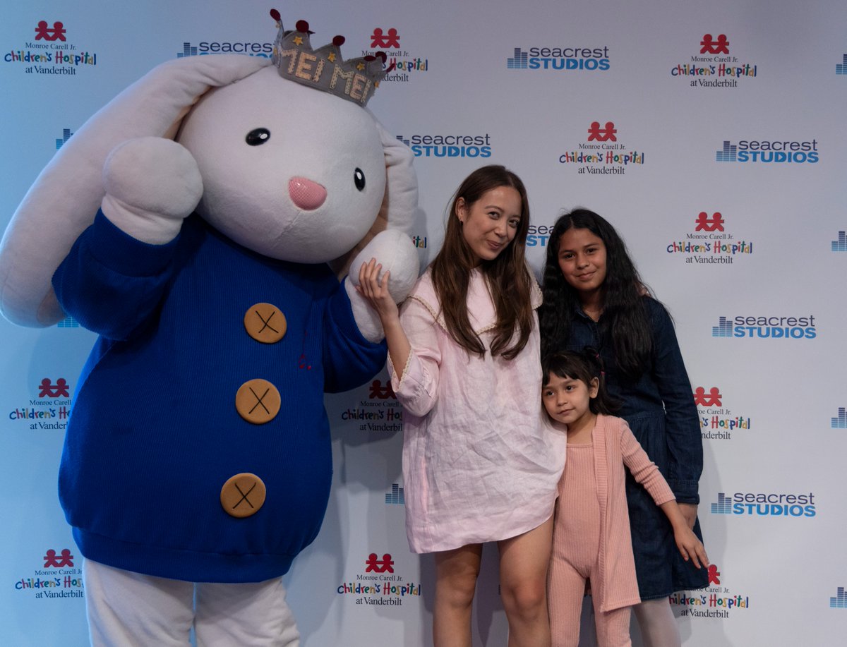 Ryan Seacrest Foundation tweet media