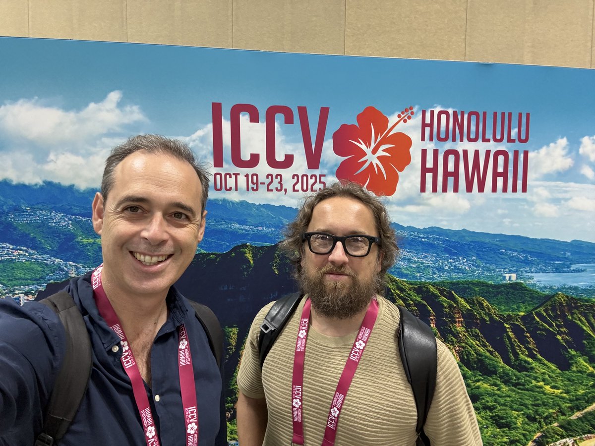 Thrilled to be at #ICCV2025 with <a href="/cuttini/">Davide Cuttini</a>! Meeting top researchers from @META, @NVIDIA, <a href="/GoogleDeepMind/">Google DeepMind</a> , <a href="/Niantic/">Niantic</a>, presenting cutting-edge papers &amp; diving into the amazing dataset by <a href="/OVRtheReality/">Over the Reality 🌐</a>. Exciting discussions on what's next for computer vision and machine perception!