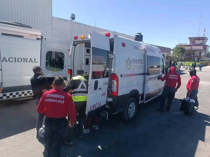 Hector_Zarinana's tweet image. 🔴 Traslada Hospital General “Dra. Columba Rivera Osorio” del @IsssteHidalgo a mujer no derechohabiente vía aérea.
🔗n9.cl/5sinn