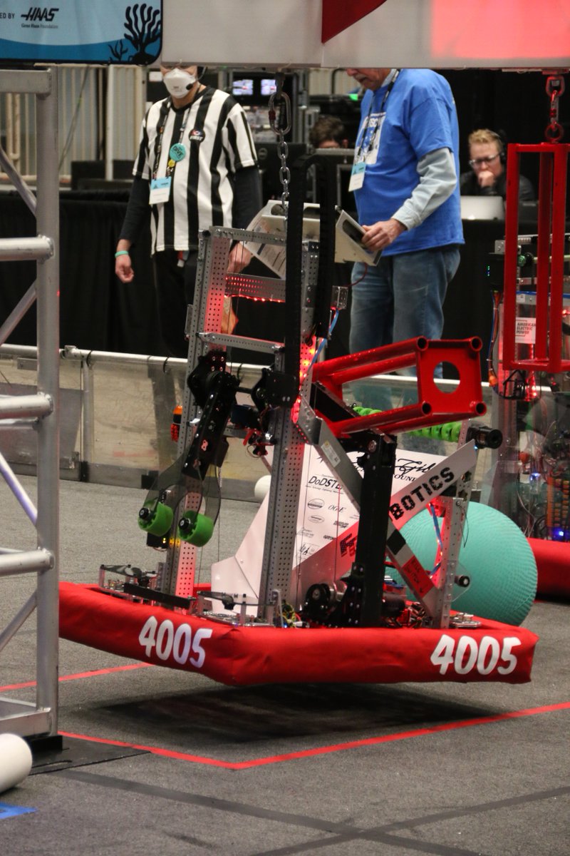 We want to feature YOUR team! 🙌
Send us photos &amp; stories about what your team is doing in the community. From outreach to builds, we want to showcase it all.

📩 Email mtaylor at firstinspires dot org

#FIRSTinOklahoma #FIRSTinOK