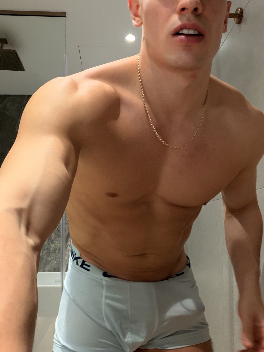 Chudai 

onlyfans.com/mike_myers/c1
