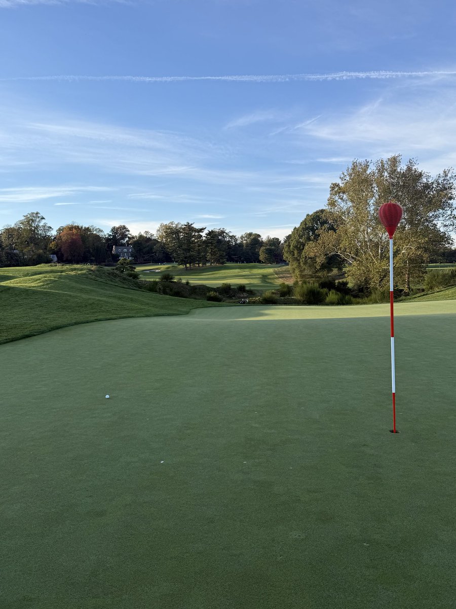 thegrillmasterx's tweet photo. Pretty special day at Merion the other day. 

Doesn’t get much better than this! 

I will not be answering any questions about how I played at this time. https://t.co/t7rfWjMu1P