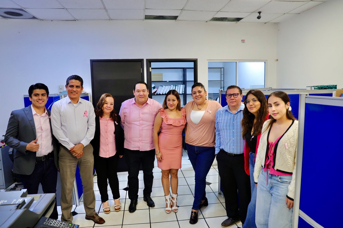 Promovemos acciones preventivas contra el cáncer de mama. 🌸

Estamos convencidos que las mujeres unidas contra el cáncer son las mejores promotoras del auto cuidado. 🤲🏽

#LaTierraQueNosUne