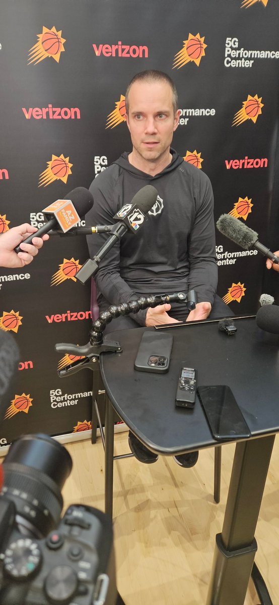 Suns coach Jordan Ott said Jalen Green still hasn't done any live work since reaggravating his left hamstring injury.

Green will miss the opener Oct
 22. vs. Kings. #Suns 