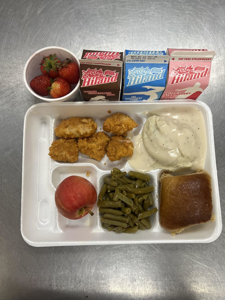 We’re serving up one of everyone’s all-time favorites for lunch! 🎉
🥔 Creamy Mashed Potatoes with Pepper Gravy
🍗 Crispy Chicken Nuggets
🥬 Savory Green Beans
🥖 Warm, Buttery Hot Rolls
🍓 Texas-Grown Strawberries
🍎 Fresh Texas Gala Apples
🥛 Plus your choice of milk!