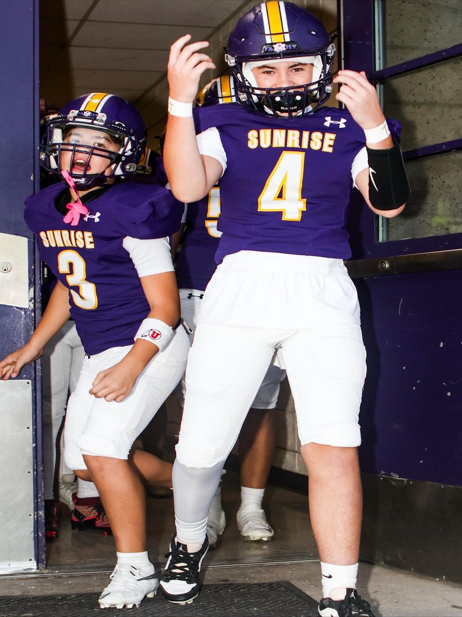 HudsonCalapp's tweet image. Unfortunately my season has ended with a tibia fracture. Thank you for all the messages and prayers these past few days. To my coaches and trainers - thank you for all your support and guidance this season. This is only the start - 4 out @SunriseMtFB @slingitqb @jake_benger…