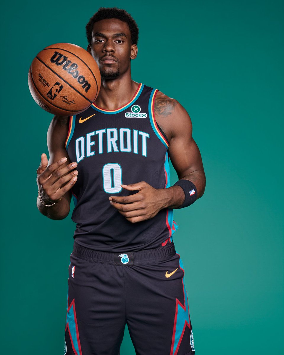 Heard it's @NBA jersey day 👀 