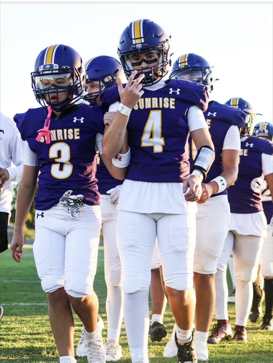 HudsonCalapp's tweet image. Unfortunately my season has ended with a tibia fracture. Thank you for all the messages and prayers these past few days. To my coaches and trainers - thank you for all your support and guidance this season. This is only the start - 4 out @SunriseMtFB @slingitqb @jake_benger…