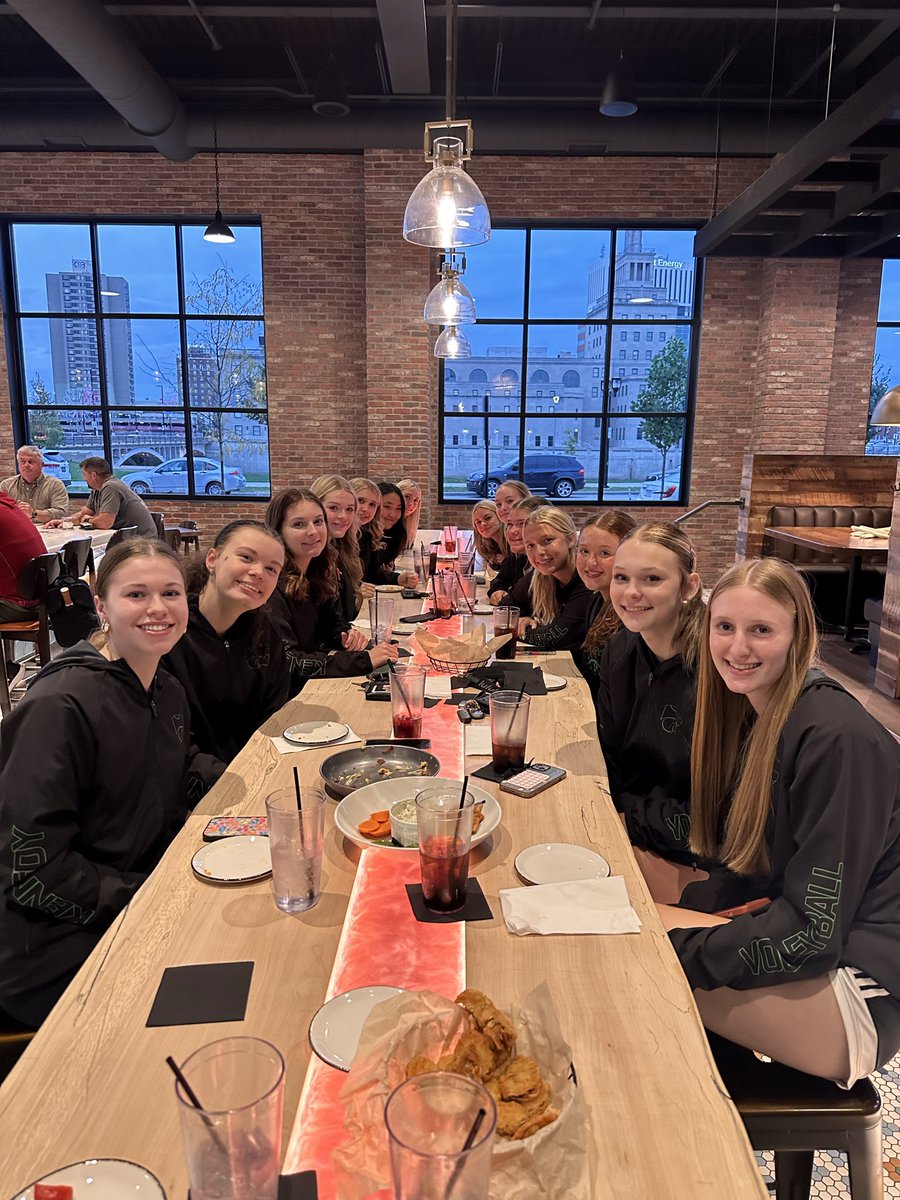 CRKennedy Volleyball tweet media