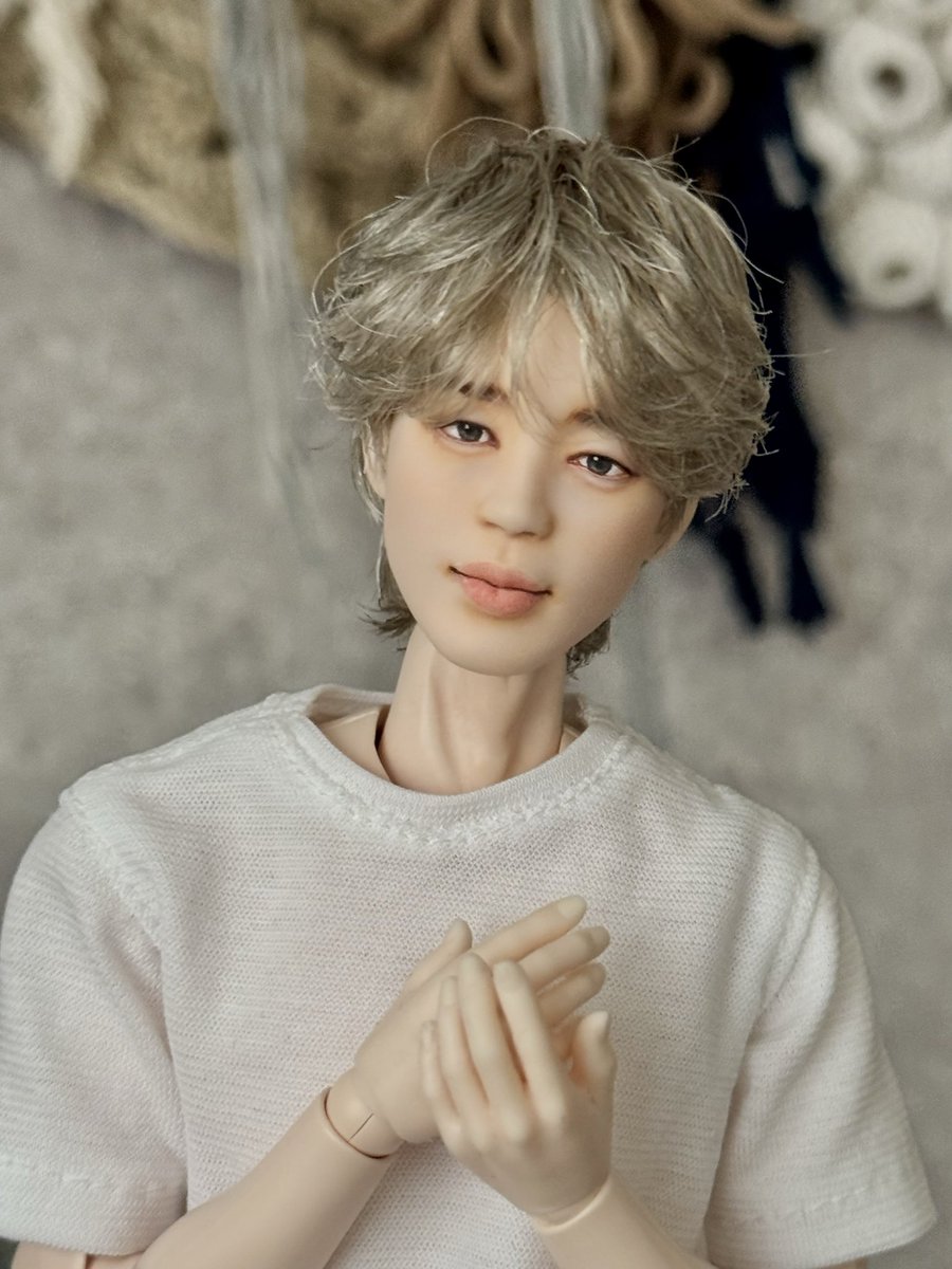 halryodoll's tweet photo. BTS Matteldollをリペイント&ウィッグこさえむした🥹❤️
むふ🤭❤️
#BTSドール#BTSdoll#マテルbts#マテルドールbts#btsマテルドール#btsmatteldoll#matteldollbts #matteldoll #halryodoll#jimindoll#makingdoll #repaint #repaintdolls #repaintdoll #makingwigs https://t.co/rXDjHYogag