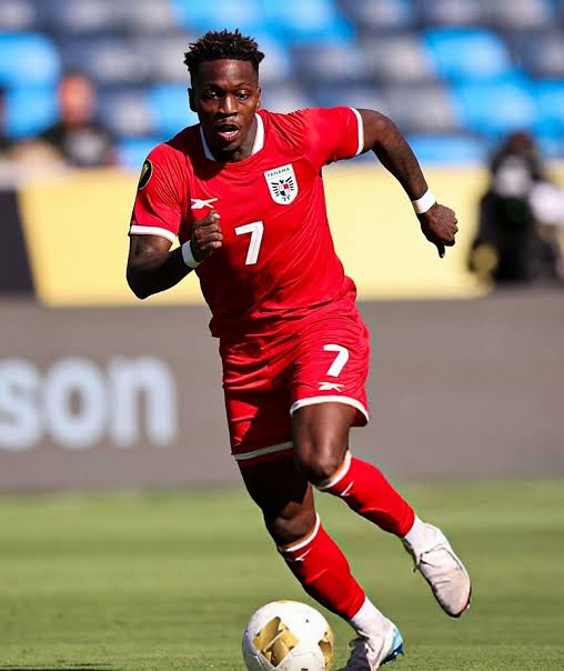 La pregunta de Muchos: Por qué Panamá NO Anota?

En este hilo veamos los números del tridente titular

José Fajardo: 26 Partidos - 7 Goles⚽

Edgar Bárcenas: 18 Partidos - 1 🅰️sistencia

Puma Rodríguez: 34 Partidos - 2 Goles ⚽ 1 🅰️sistencia