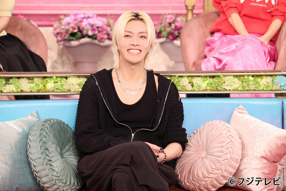 kantele's tweet image. 今夜11時は『#トークィーンズ』💞

今週は韓国のグローバルグループ #NCT127 から
唯一の日本人メンバー #YUTA さんが登場✨

16歳で単身韓国🇰🇷に渡り、韓国芸能界の衝撃の事実や
デビュー後に経験した過酷な状況を余すところなく語る❗️

さらに、運命を信じているというYUTAさんが語る恋愛観とは❓😊