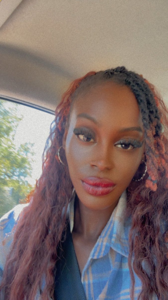 cocoxmushroom's tweet image. Yall like my #lashes
I did em myself ! If you in #houstontx and need your lashes done clusters or individual stay tune !