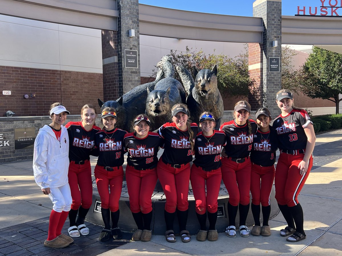 Maeve Carlton tweet media