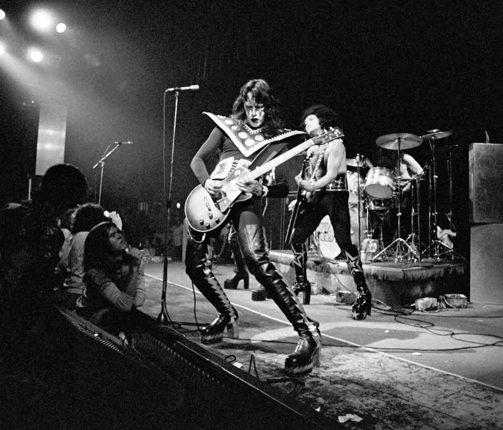 This shot of Ace…⚡️
#70sKISS