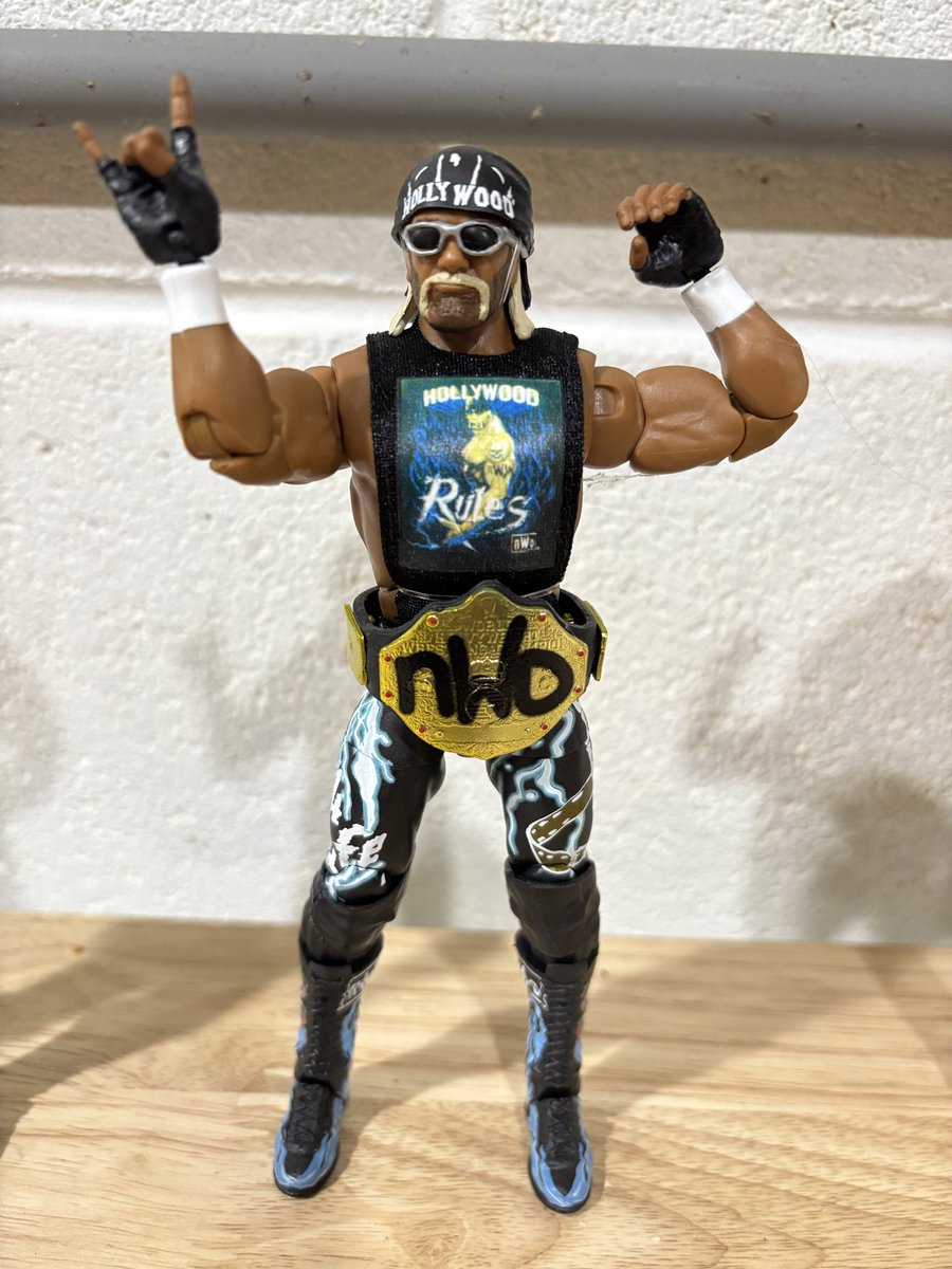 Prometheus_Lens's tweet image. Hulk-a-mania lives on BROTHER!! @HulkHogan #hulkhogan #hulkamania #nwo #hollywood #warbonnet