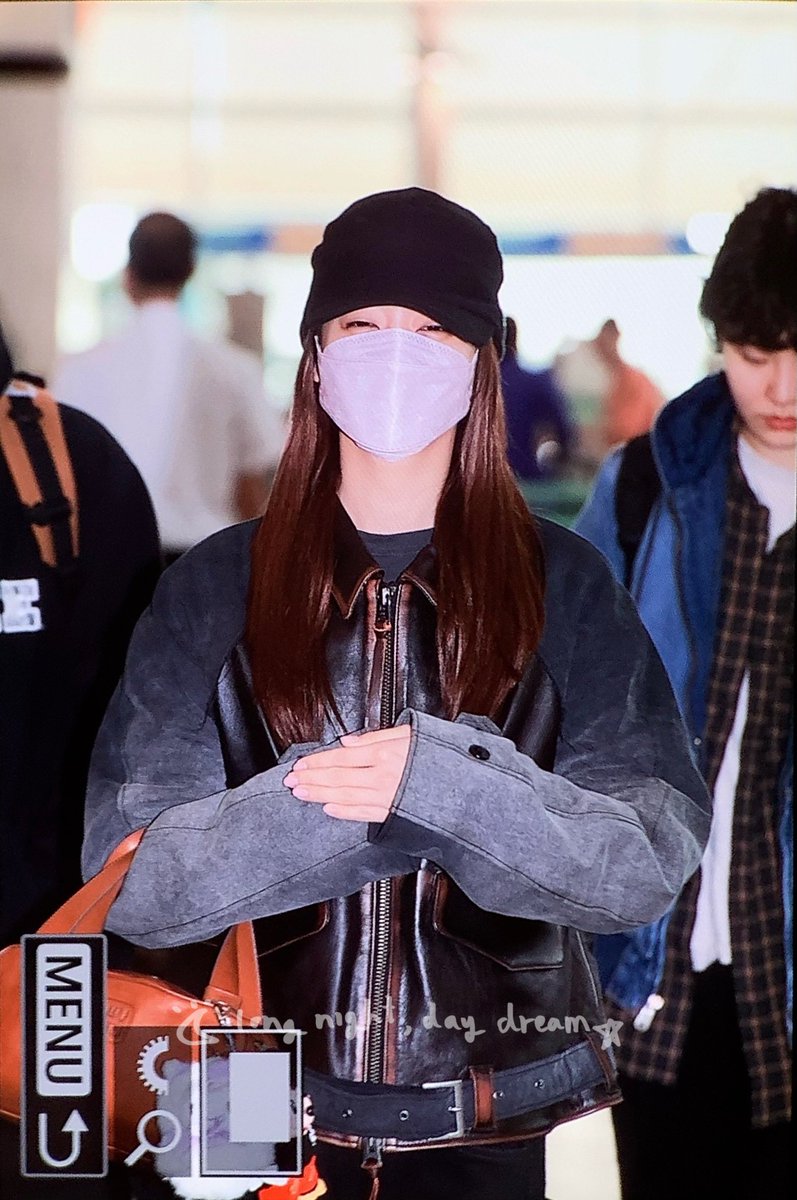 251021 한국 춥다구... ㅋㅋㅋㅠㅠ 따뜻한 나라로✈️

#아이들 #idle #민니 #MINNIE #มินนี่ #여자아이들 #GIDLE