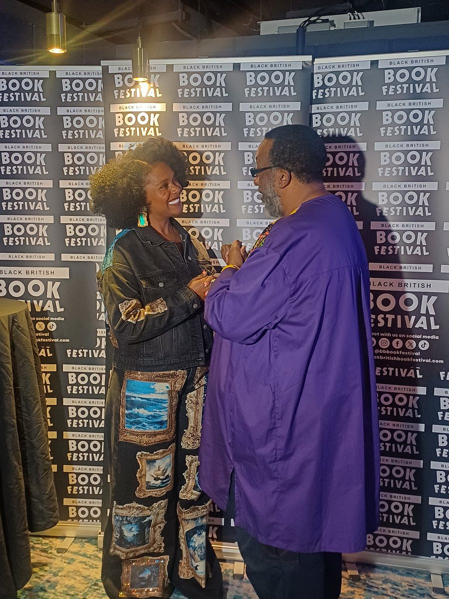 fabianmthomas's tweet image. I&apos;ve wanted to meet and share space with Tabitha Brown for years. In my imagination, shi a mi bonafide sistren, an mi Chance, Choice and Quest a linky. @BBBookFestival made this dream come true!!
#fabianmthomas #fabianmthomasiwrite #tabithabrown #bbbf2025