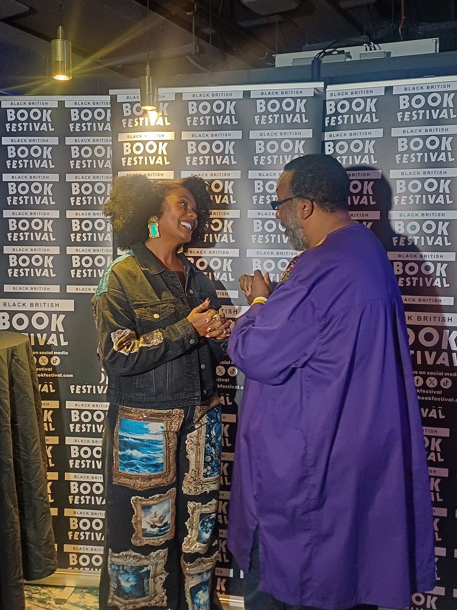 fabianmthomas's tweet image. I&apos;ve wanted to meet and share space with Tabitha Brown for years. In my imagination, shi a mi bonafide sistren, an mi Chance, Choice and Quest a linky. @BBBookFestival made this dream come true!!
#fabianmthomas #fabianmthomasiwrite #tabithabrown #bbbf2025