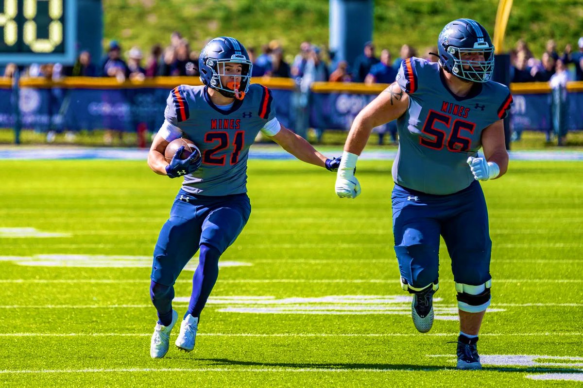CoachYonBoone's tweet image. 🎒 Had a Day!!! Fun to watch the boys ball… #HelluvaEngineer⚒️🏔️