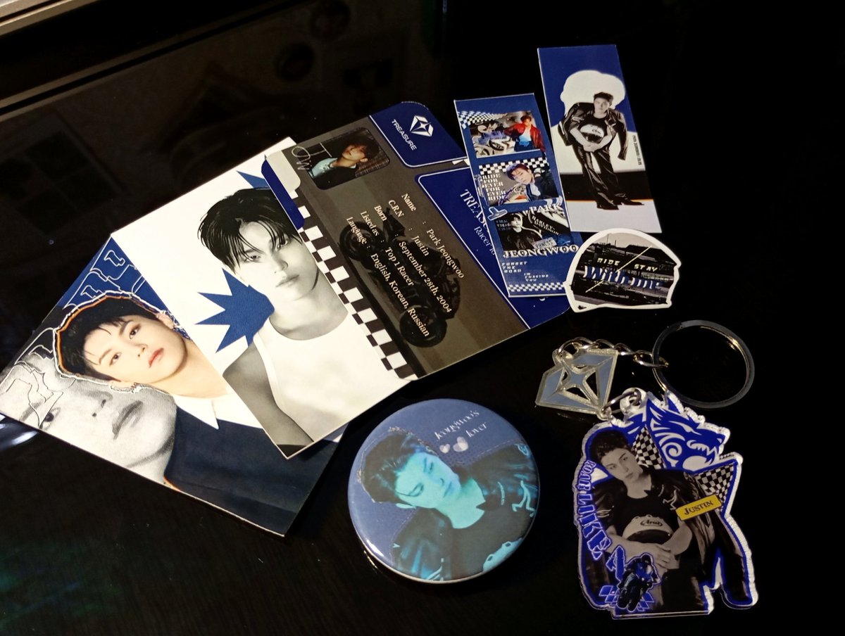 freebies jeongwoo nya udah sampee hehe, thank u kak!💙 <a href="/rochiesee/">kachie</a>