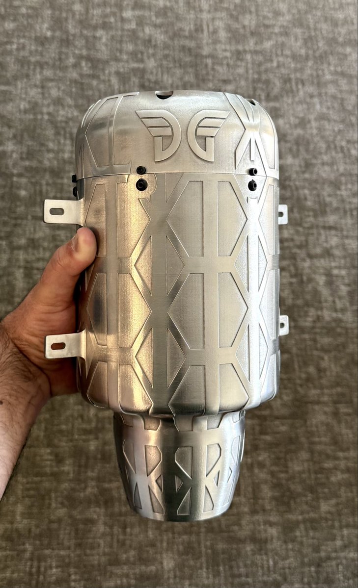 PattyInnovate's tweet image. We recently redesigned a core engine module using metal additive printing.
Part count dropped from 9 to 1, cutting build time by 40%, reducing cost of-course and removing welds prone to thermal fatigue.
Lighter. Cleaner. More reliable.
What we build today defines what others…