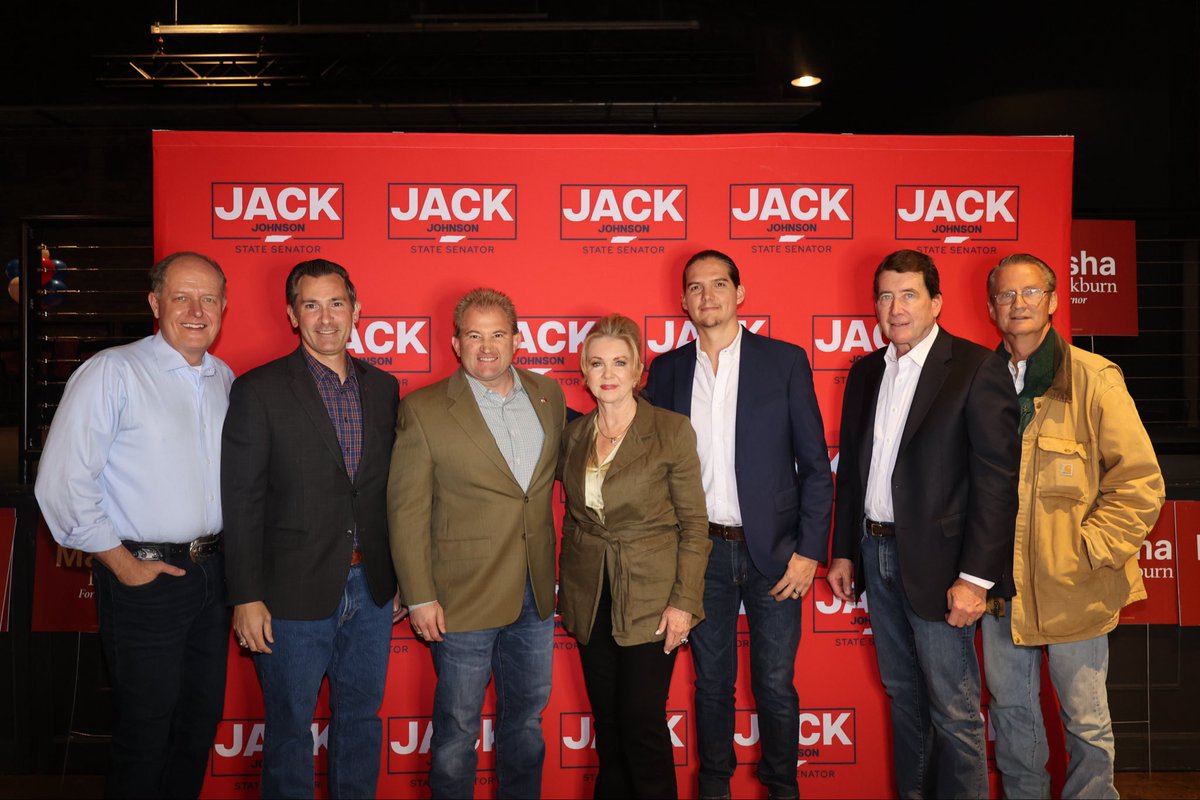 MattForTN's tweet photo. What a great night last night with @VoteMarsha , @BillHagertyTN , and @timburchett supporting @SenJohnson! Great to see a packed house coming out to support these conservative leaders. This is what keeps America great!🇺🇸
#MattforTN #TN7 #WillCo #AmericaFirst https://t.co/1Jh33OCILL