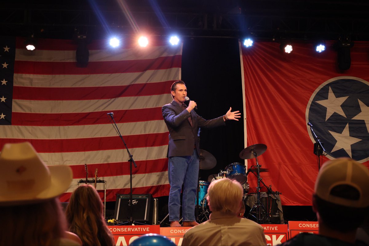 MattForTN's tweet photo. What a great night last night with @VoteMarsha , @BillHagertyTN , and @timburchett supporting @SenJohnson! Great to see a packed house coming out to support these conservative leaders. This is what keeps America great!🇺🇸
#MattforTN #TN7 #WillCo #AmericaFirst https://t.co/1Jh33OCILL