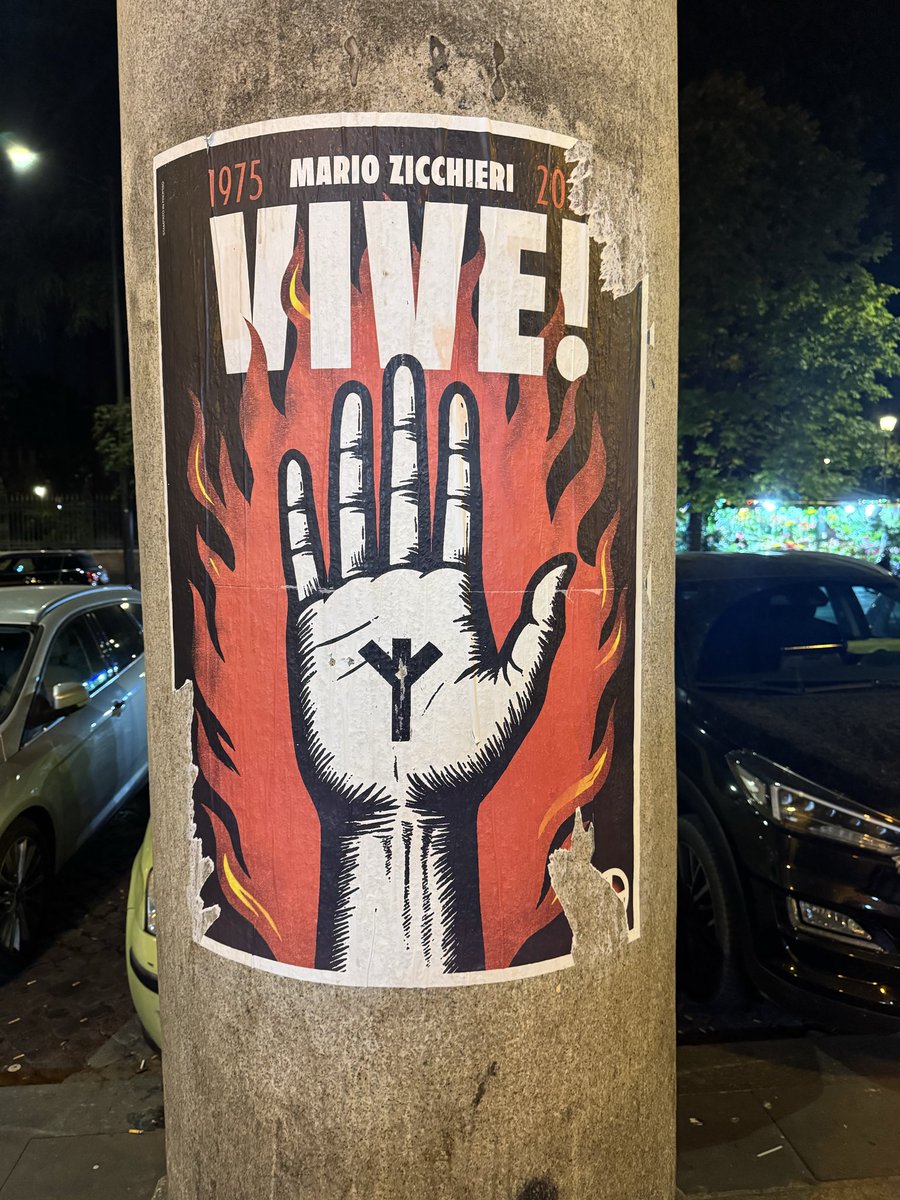 I poveri coglioni fascisti che imbrattano Roma.
