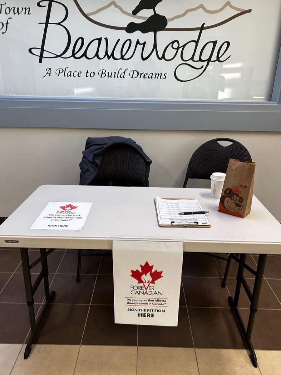 Spotted at an Alberta polling station 👀
A table asking people to sign a petition on whether Alberta should stay in Canada — inside a voting site. Polling stations must stay neutral. This crosses the line. #ABPoli #FairElections