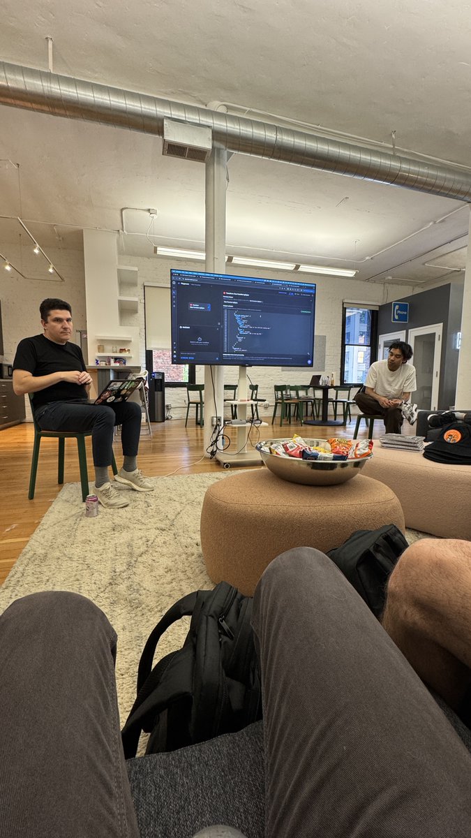 visiting <a href="/bem_hq/">bem</a> 

thanks <a href="/abustamante/">Antonio Bustamante</a> for hosting us!