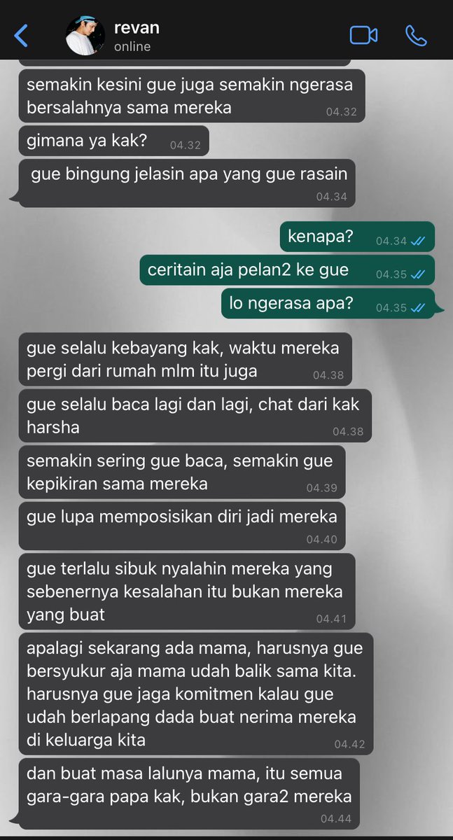 cloudeneyyy's tweet image. 337.🎈