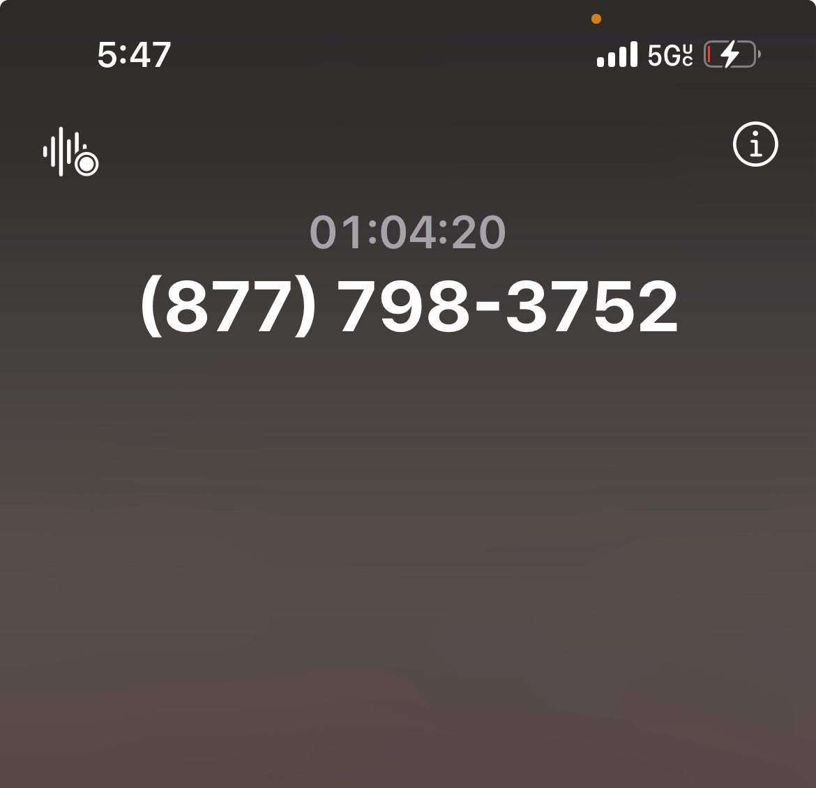 PoorKidInvestin's tweet photo. @ChaseAlewine2 @Tesla Said 20 minute wait been waiting for over 1hr. Currently late for work now and more https://t.co/PAqFVXV3EX