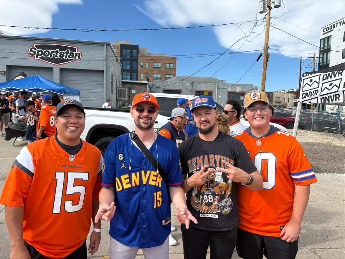 Played music for 270+ people for a very special day in <a href="/Broncos/">Denver Broncos</a> <a href="/DNVR_Sports/">DNVR Sports</a> history in memory of the one and only Demaryius Thomas statue reveal <a href="/BDSpenc/">Spencer Smith</a> 

📸: <a href="/LyndseySpano34/">Lyndsey Spano</a>