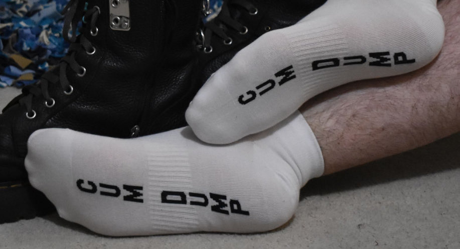 Sir_Wh1skey's tweet photo. Some fun new socks from @ProwlerRED 

#socks #feet #gay https://t.co/Vn2d5vnSSU