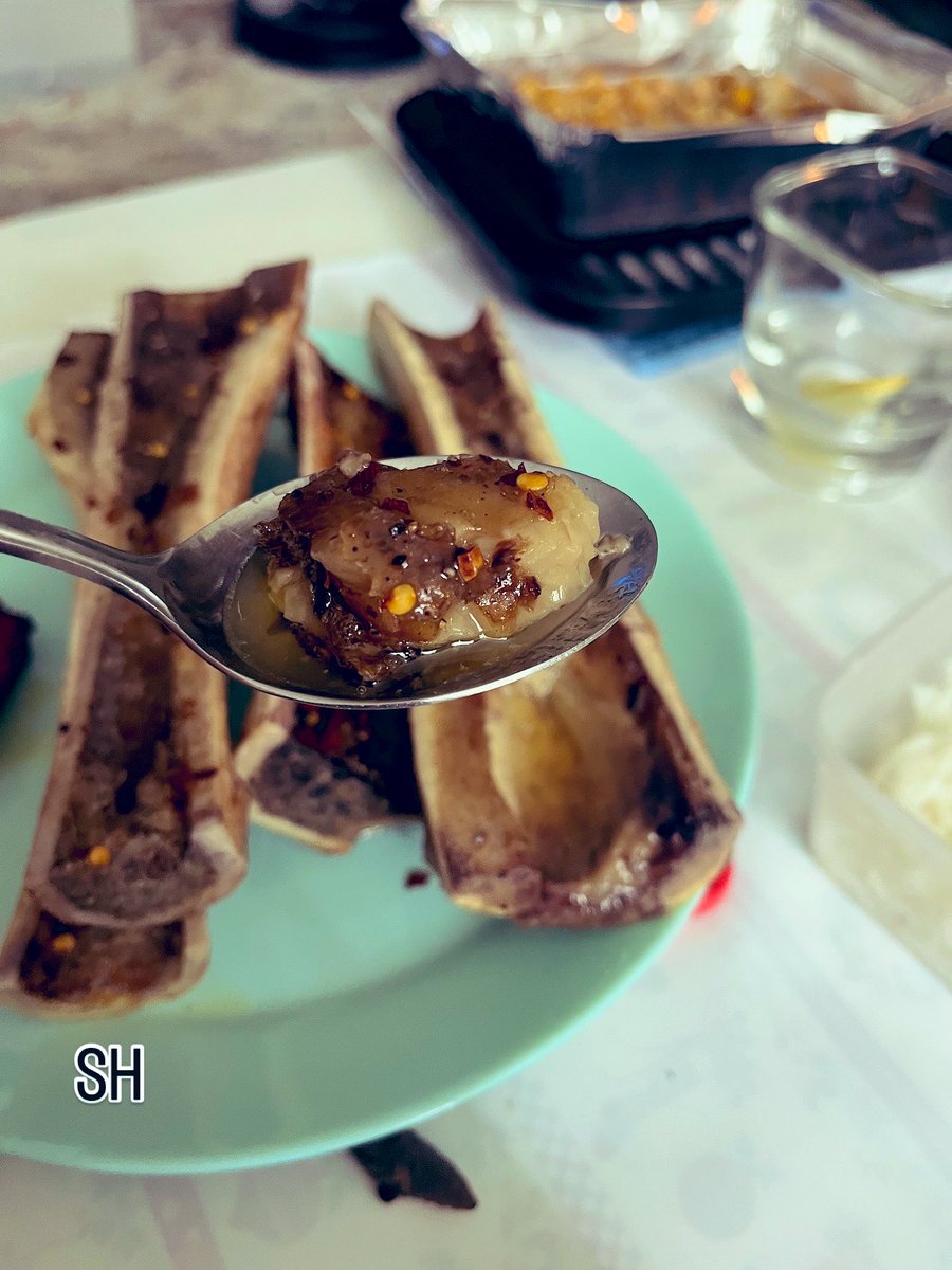 Agent99c's tweet image. Happy Monday  Bone marrow day Scotch #foodie #bonemarrow #scotch #monday #food #yum #eatwell