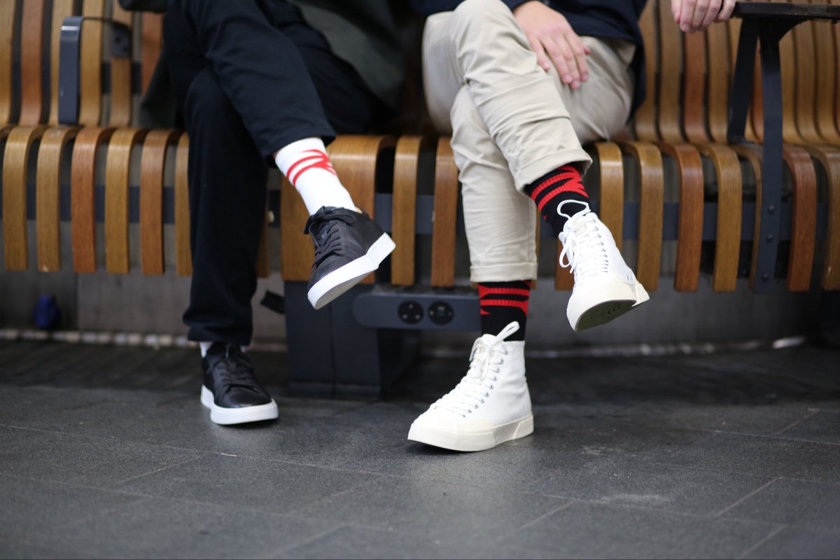 kevinlan_'s tweet image. Our Rail Clock and Double Arrow merchandise is now available on the design museum shop. Socks are the next level! designmuseumshop.com