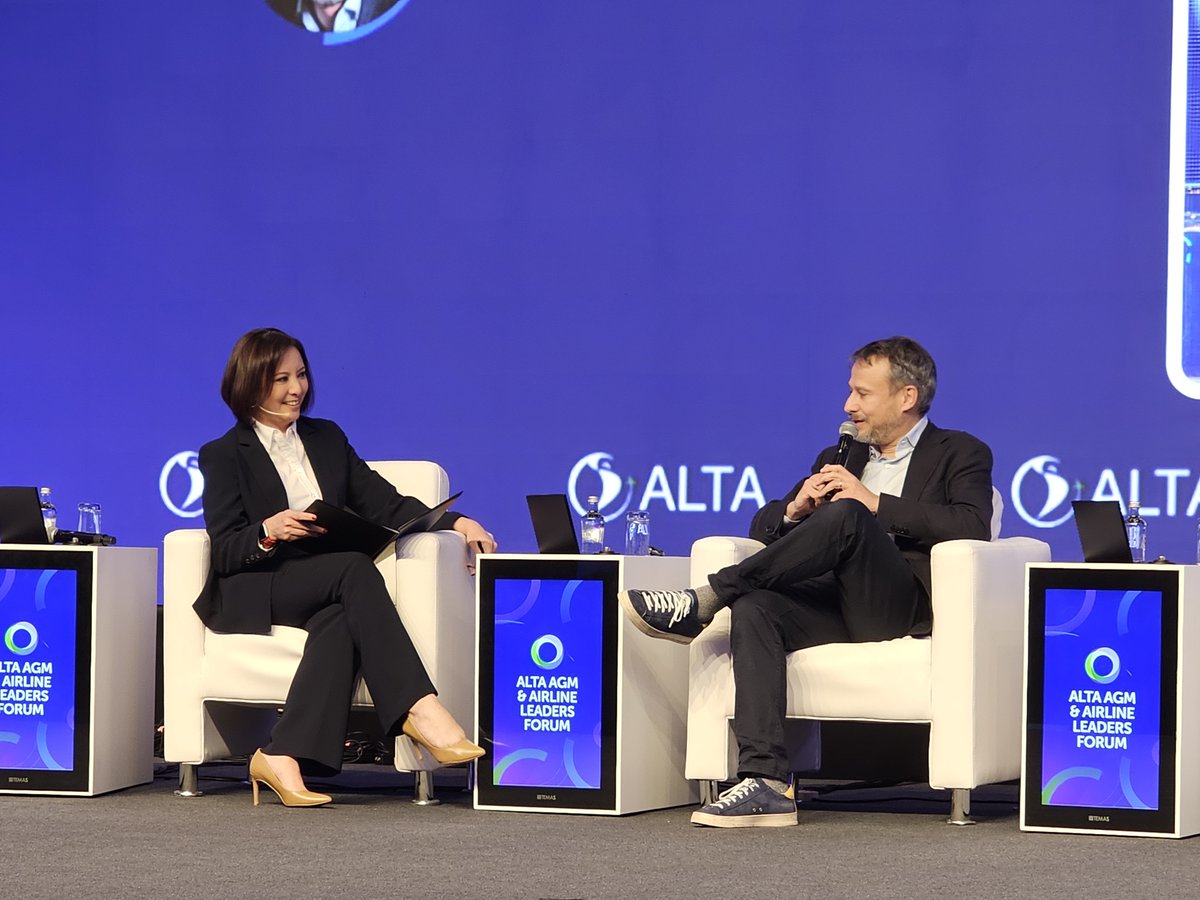 volavico's tweet photo. Adrián Neuhauser, CEO de Abra, es entrevistado por Gabriela Frías, de CNN, sobre los riesgos y oportunidades del Grupo Abra en América Latina y el Caribe. @ALTA_aero #ALTAForum @CEO_Abra https://t.co/PiKhYhIdGZ