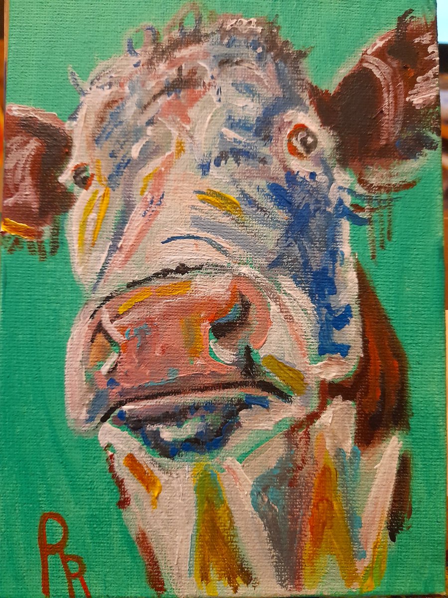 Wow! I've been followed by Elongate's mum twice today and Howard Nutlick (with his 52 followers). Beat that! 🤗😂