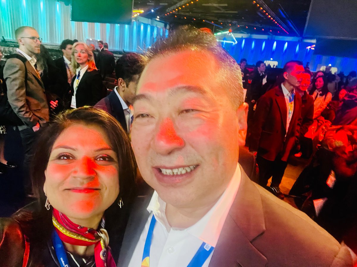 Kudos to Dr. JunGao, Dr. Xheng &amp; 🇨🇳 team on the ph 3 DV-tori vs platinum trial in mUC! Amazing to see alt options  becoming available to bridge the global disparities for access. 
<a href="/tompowles1/">Tom Powles</a> <a href="/myESMO/">ESMO - Eur. Oncology</a> <a href="/DrChoueiri/">Toni Choueiri, MD</a> <a href="/AndreaNecchi/">Andrea Necchi</a> <a href="/montypal/">Sumanta K. Pal, MD, FASCO</a> 
 <a href="/neerajaiims/">Neeraj Agarwal, MD, FASCO</a> <a href="/Uromigos/">Uromigos</a> <a href="/uromigosjapan/">ウロミーゴズ</a>