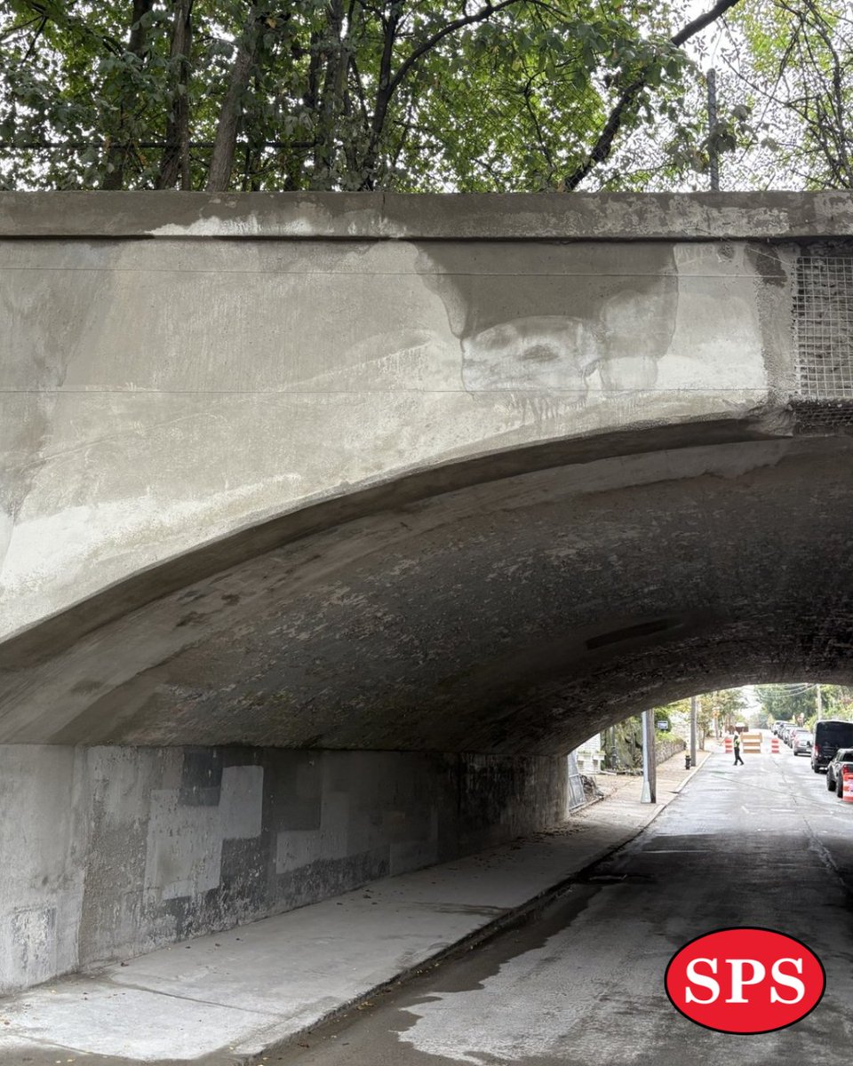 In the early 1900s, this bridge was first built to bring the MBTA Commuter Rail over Temple St. SPS remediated this bridge under a Structural Repairs Contract, coordinated with the MBTA and City of Boston, and combined efforts with Baystate Shotcrete to use shotcrete.