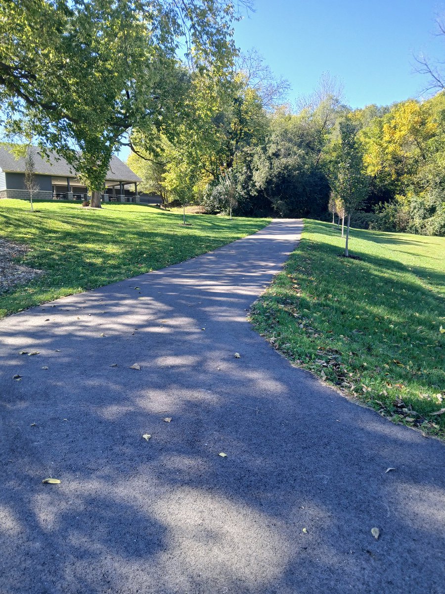 RealGWSchultz's tweet photo. Inspection of the Southwest Connector Trail in Shelbyville. This 2-mile, 10-foot wide shared use path expands the outer trail loop around the city, connecting to an elementary school, the middle school, high school, and aquatic center, as well as residential neighborhoods. https://t.co/TnB9CHTFBu